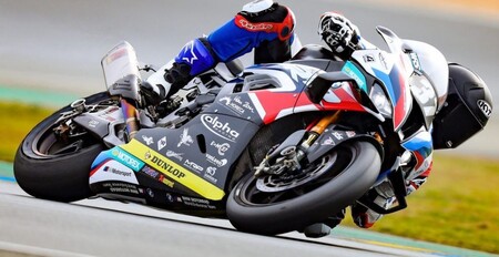 Xavi Forés alucina con la nueva BMW M 1000 RR con la que correrá en 2021: "Tenía una sonrisa bajo el casco"