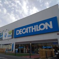 Decathlon vende el ventilador de mano barato con el que las olas de calor no serán impedimento para estar en la calle