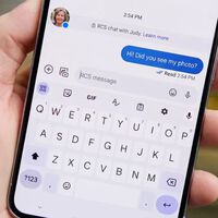 ¿Has visto un punto azul al lado de los SMS en un teléfono Android? Esto significa 