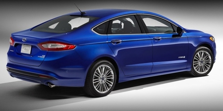 2013 Ford Fusion Hybrid 04