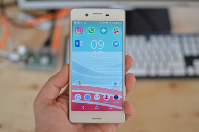 Sony Xperia X