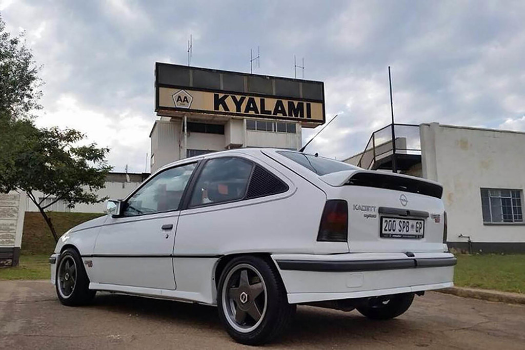 Opel Kadett Gsi 16v Superboss