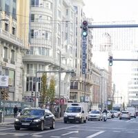 Madrid se prepara para vetar a los coches sin etiqueta de la DGT: 100 cámaras en la M-30 controlarán que no acceden al interior 