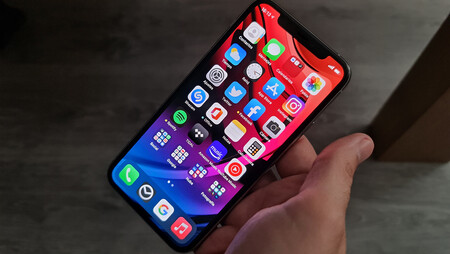 Eliminar páginas y aplicaciones de miradas indiscretas es así de fácil en iOS 14