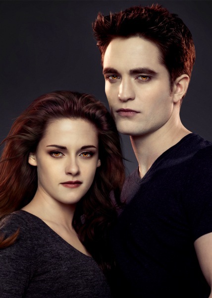 La familia de Robert Pattinson tiene a Kristen en lo mejor del estómago