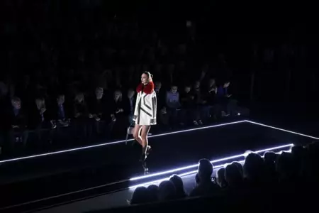 Las pieles salvaron a Varela (sin el apoyo de Doña Letizia) en el desfile más esperado de la pasarela madrileña