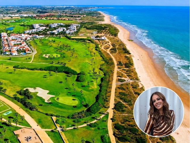 Viajes Escapadas Turismo Espana Playa Pueblos Destinos Famosos Celebrities Eva Gonzalez