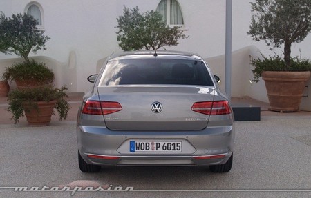 Volkswagen Passat 2015 650 04