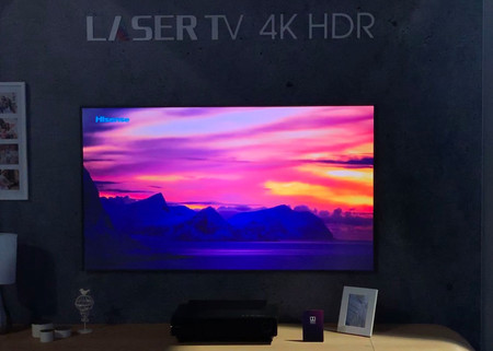 Hisense muestra su nuevo Laser TV: proyector de tiro corto más pantalla con rechazo de luz ambiental de hasta 150 pulgadas