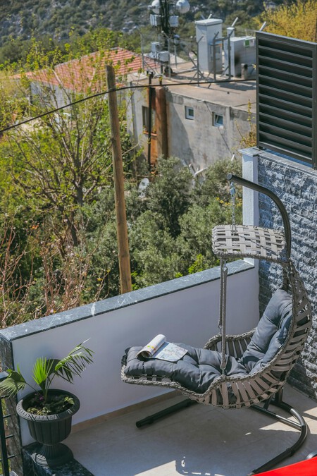 Pexels Ahmetcotur 24805048