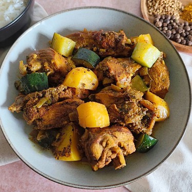 Colombo de pollo, el curry caribeño de las Antillas francesas 