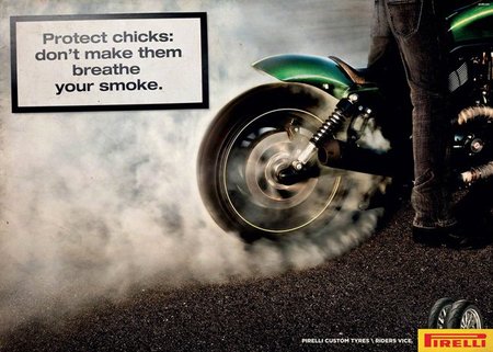 Protege a las chicas, no les hagas respirar tu humo