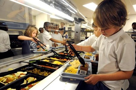 ¿Cómo debe ser el menú del comedor escolar?