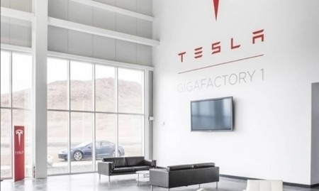 Tesla Gigafactory 2