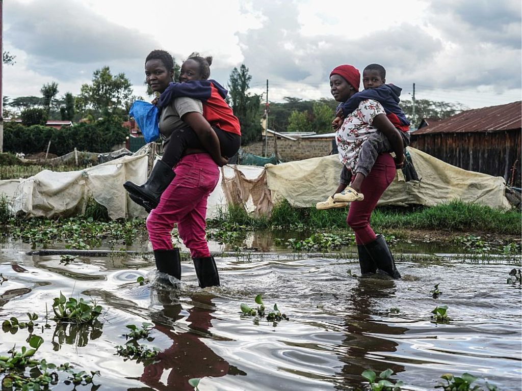 “Apoiar a liderança feminina é fundamental”: mais do que um direito básico humano, a água é uma questão política e de gênero 