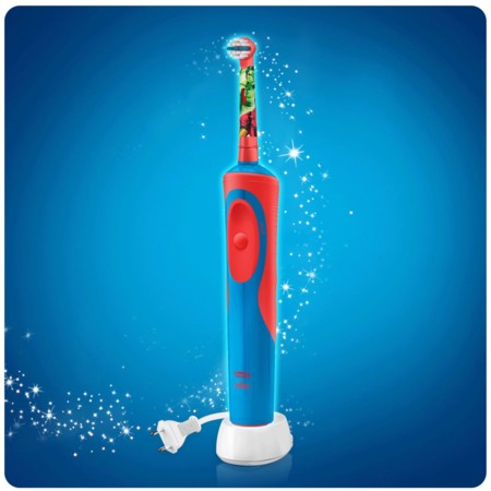 Cepillo eléctrico infantil Oral-B de Princesas Disney o Los Vengadores por 18 euros