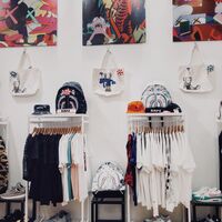 Napapijiri ya está de rebajas: chaquetas, polos, zapatillas, mochilas y más con hasta el 50% de descuento