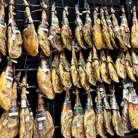Ni El Corte Inglés, ni Carrefour: esta tienda rebaja hoy su jamón ibérico de bellota por 56 euros menos