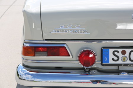 Mercedes Benz 200 225