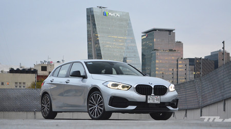 BMW 118i 2020, a prueba: adiós al tracción trasera, hola a un compacto más equilibrado (+ video)