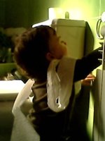 La última trastada de tus hijos: Íñigo envuelto en papel higiénico