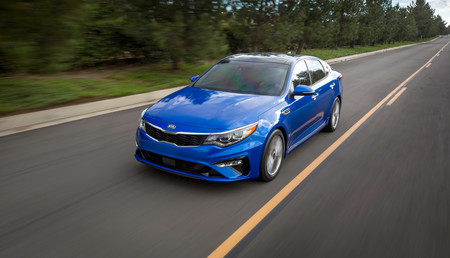 Kia Optima 2019 4