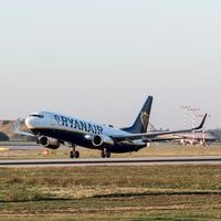 Ryanair ha dejado a varios aeropuertos heridos de muerte en España. Ahora sabemos que tiene más pasajeros que nunca