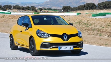 Ford Fiesta ST y Renault Clio RS 200 EDC, dos nuevos gallos de pelea