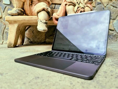 iPad Pro 用 Brydge 12.9 MAX+ - キーボード