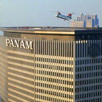 Querían que los ricos no tuvieran que padecer el tráfico de Nueva York así que montaron un aeropuerto en un rascacielos para llevarles en helicóptero. Acabó muy mal