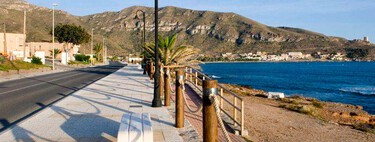 Un pueblo pesquero auténtico con fortalezas medievales, arroces exquisitos en la playa y la mejor puesta de sol del Mediterráneo