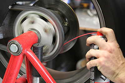 11 consejos para ahorrar conbustible en moto