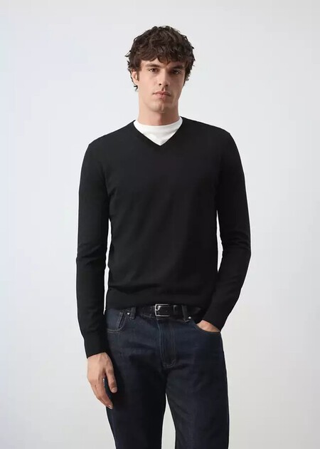 El Jersey De Cuello En Pico Es El Nuevo Esencial Del Otono Y Estos X Modelos Son El Comodin Que Necesitas Sumar A Tu Look