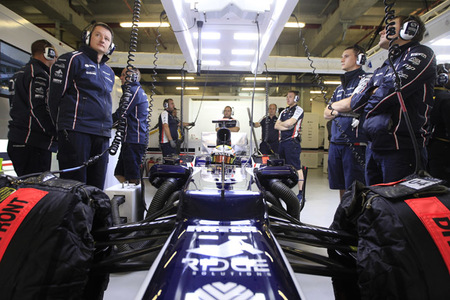 Negarse a viajar a Bahréin, motivo de despido en Williams