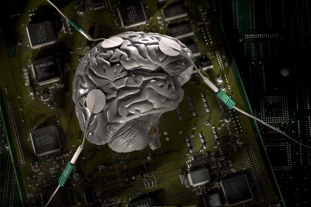Tu cerebro envejece más lentamente si te sientes joven