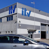 Pasar la ITV es obligatorio en toda España, pero en Extremadura puede costarte cuatro veces menos que en Madrid