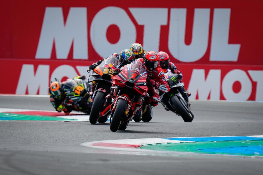 La guerra subterránea entre Ducati y KTM por unas motos extra en MotoGP ...