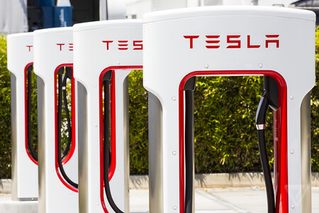 Tesla Cargadores 4