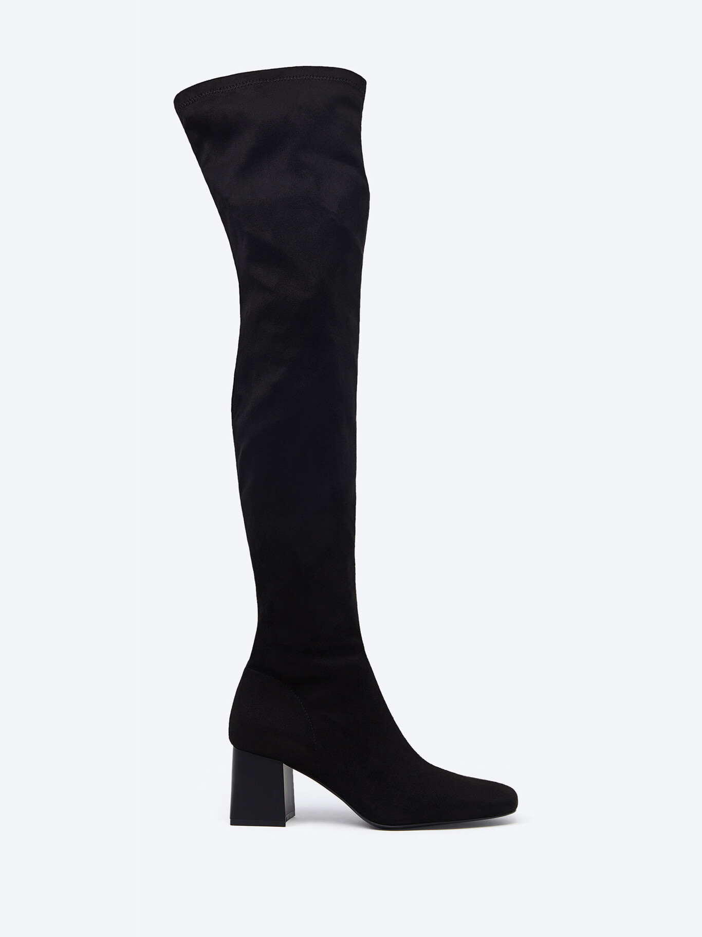 Lefties y las botas altas de tacón cómodo que nos salvarán todos los