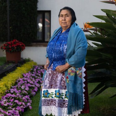 Conoce a Juana Bravo Lázaro: dónde probar la comida de la Ganadora del Premio Nacional de Artes y Literatura 2024