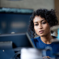 Side stacking: a estratégia profissional que está mudando a forma como a geração Z trabalha 