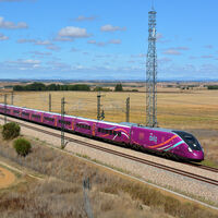 Renfe se ha hartado de los problemas con los trenes Avril. Así que los ha apartado de la línea entre Madrid y Barcelona
