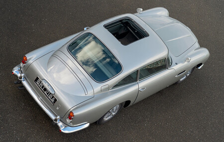 El misterio del Aston Martin DB5 de James Bond en ‘Goldfinger’ robado cerca de resolverse