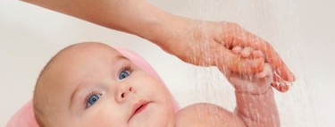 Llega la hora del baño del bebé, ¿qué preparativos hacer?