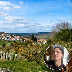 El refugio gallego de Pedro Alonso, actor de 'La casa de papel': el pueblo de su padre al que regresa todos los años 