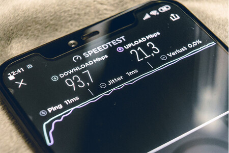 Más allá de la velocidad: qué son ping, lag, loss y otros factores que afectan a la calidad de tu conexión a Internet