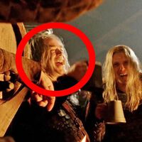 Solo aparece durante un segundo en 'El Señor de los Anillos'. ¿Reconociste a esta leyenda cinematográfica en la saga?