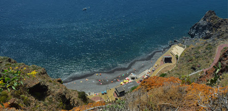 Praia De Garajau