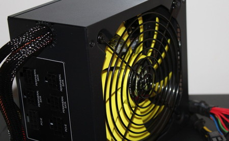Este malware capaz de filtrar datos usando la fuente de alimentación del PC como altavoz de ultrasonidos