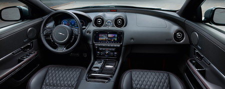 Jaguar Xjr575 13